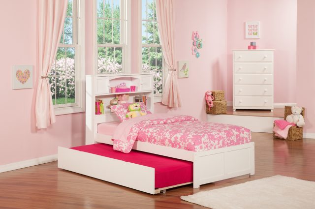Newport Twin Platform Bed with Flat Panel Footboard and Twin Trundle in White